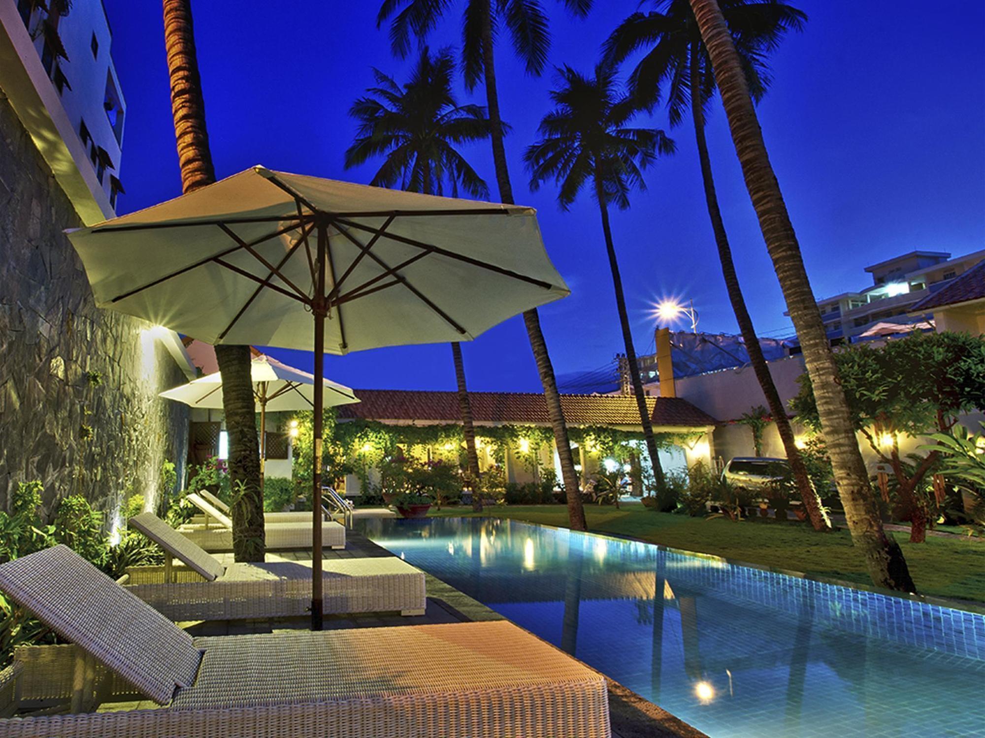La Paloma Villa Nha Trang Bagian luar foto