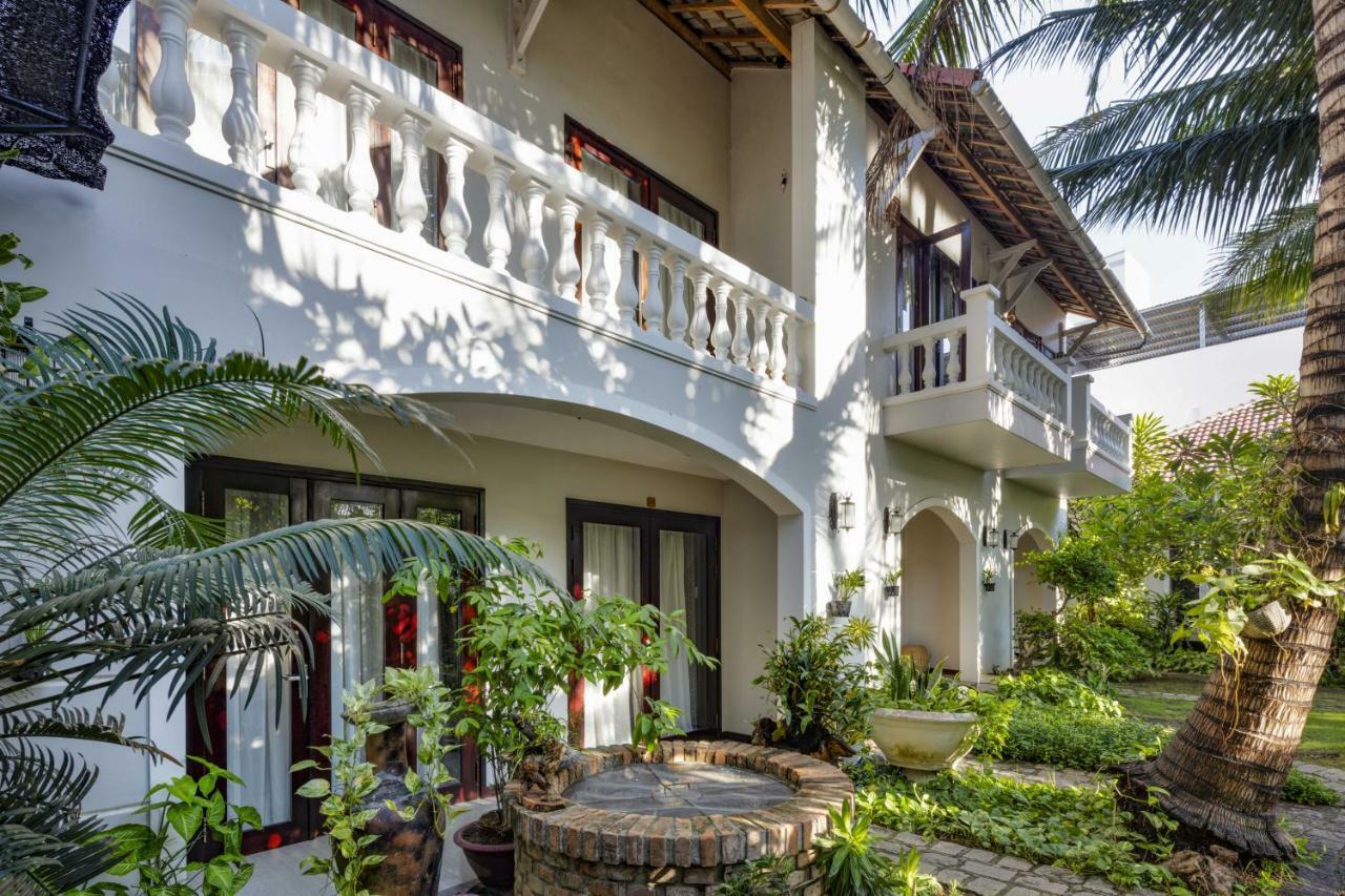 La Paloma Villa Nha Trang Bagian luar foto